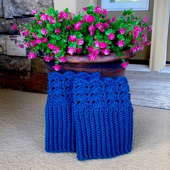 HANDMADE crocheted Belmont Boot Toppers - Picture 3 of 3